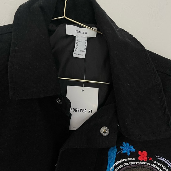 RON BASS x FOREVER 21 “Black Is Power” Embroidered Denim Jacket NWT - Picture 5 of 10